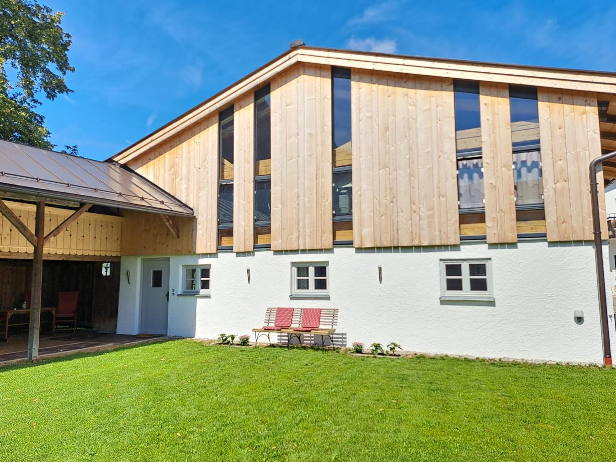 Neu! Ferienwohnungen Im Lueftlmalereck, Hennalahaus Oberammergau Exterior foto
