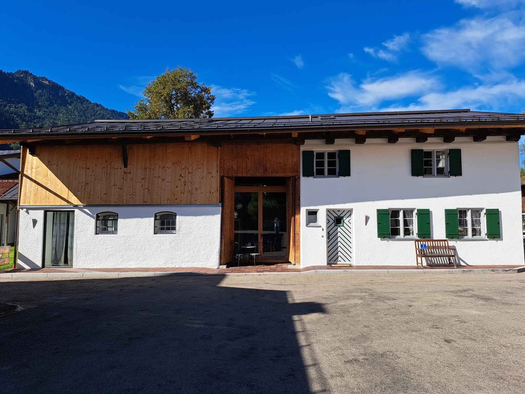 Neu! Ferienwohnungen Im Lueftlmalereck, Hennalahaus Oberammergau Exterior foto