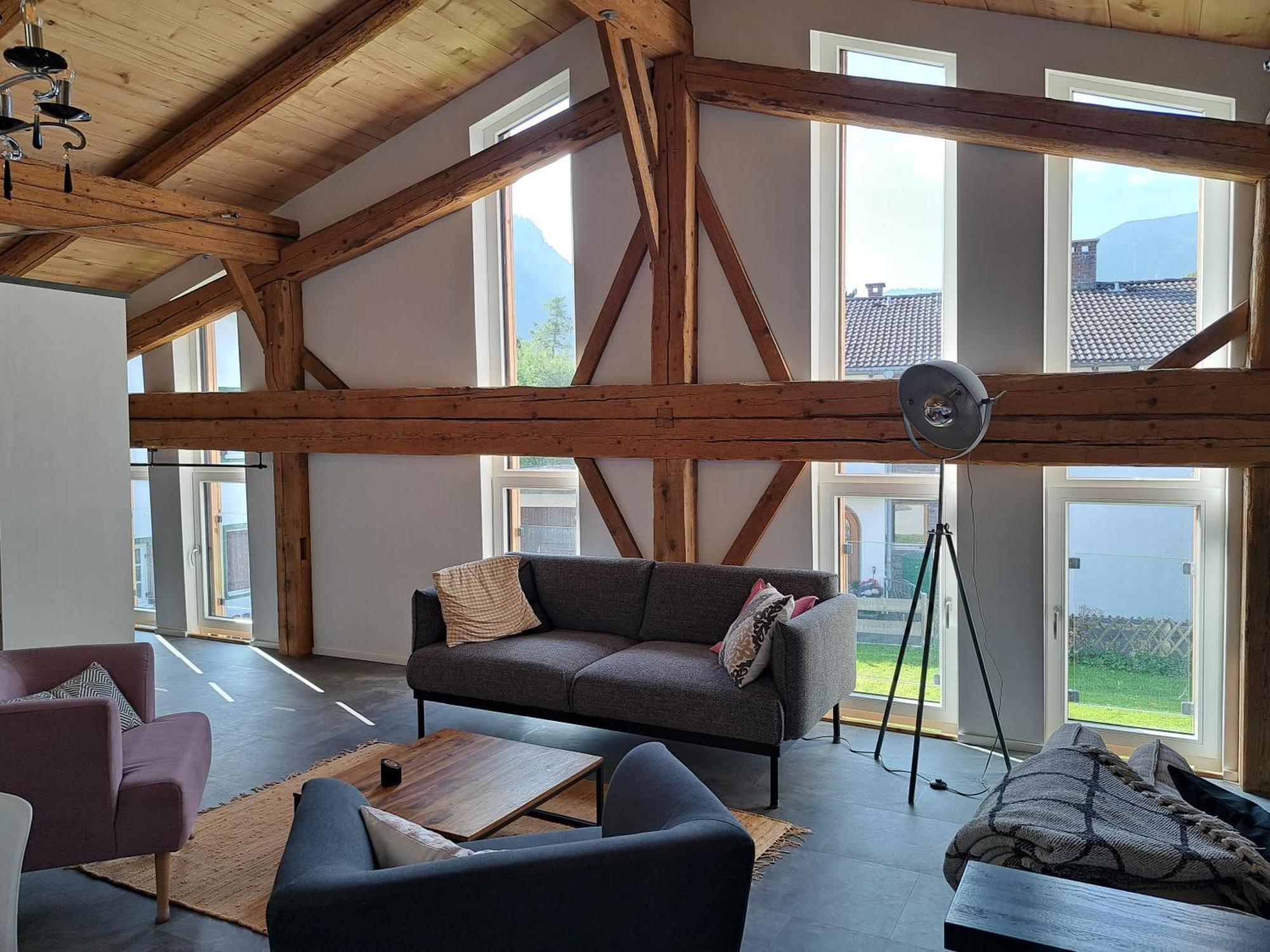 Neu! Ferienwohnungen Im Lueftlmalereck, Hennalahaus Oberammergau Exterior foto