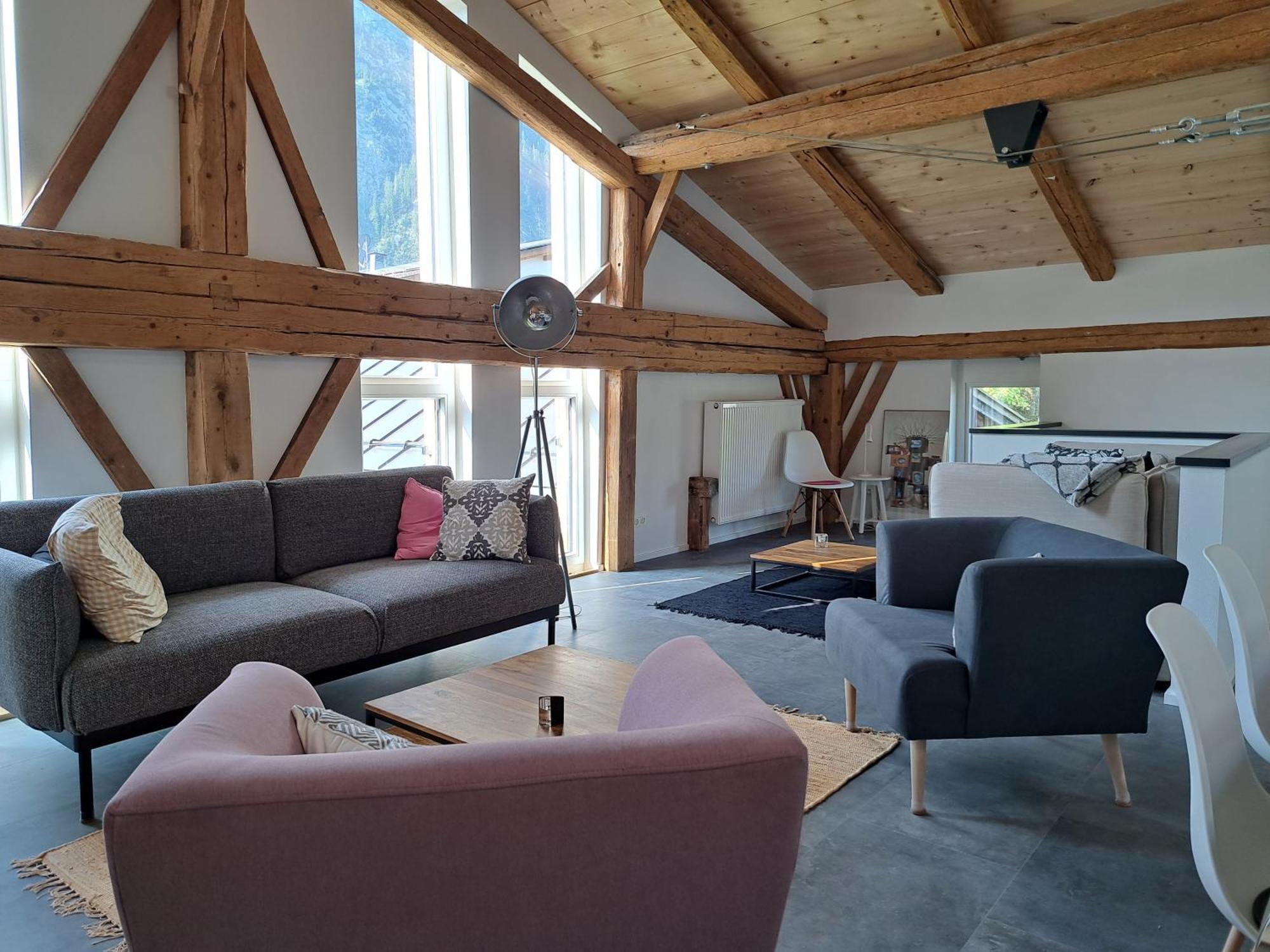 Neu! Ferienwohnungen Im Lueftlmalereck, Hennalahaus Oberammergau Exterior foto